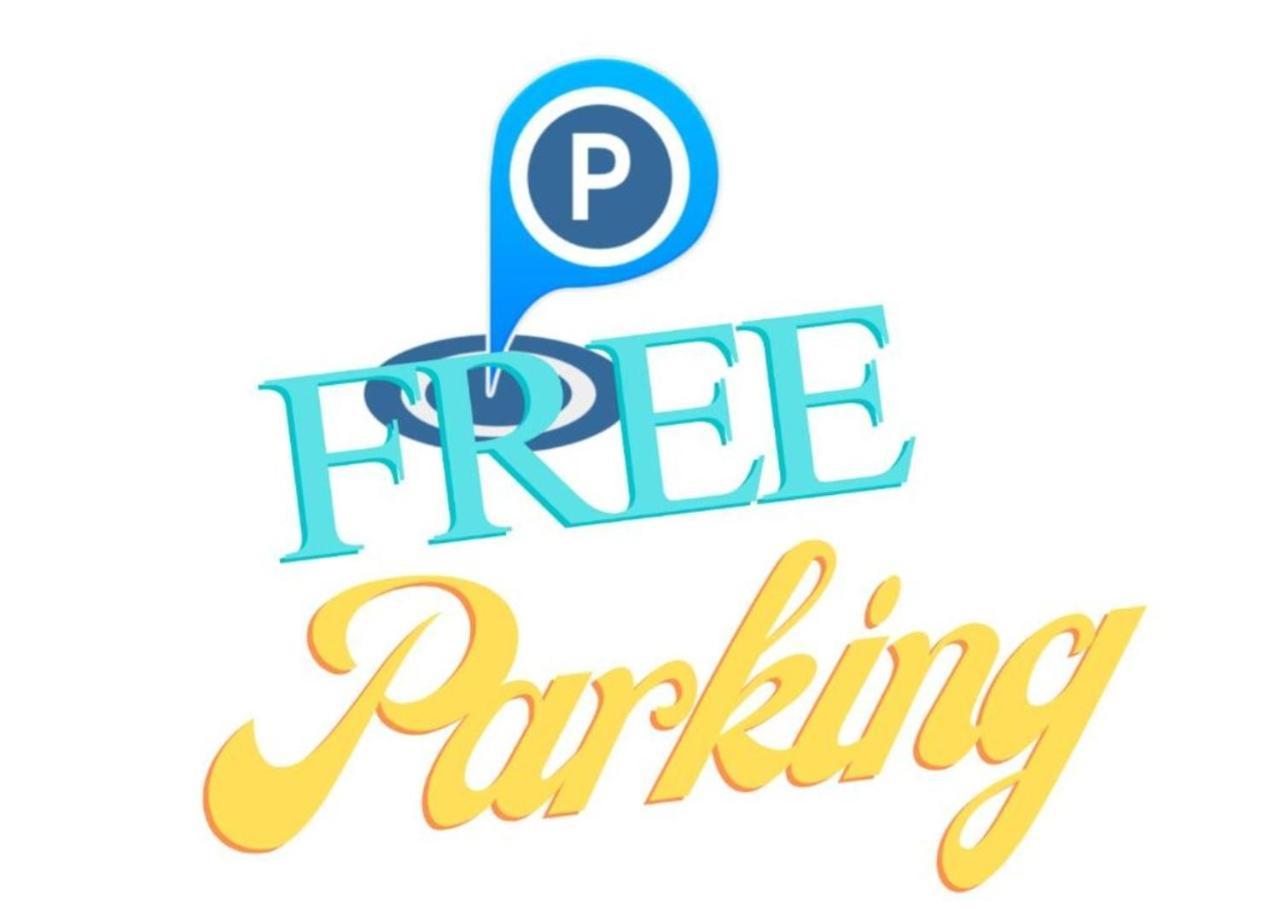 Appartamento Triple A - 3 Squares - Free Parking! Atene Esterno foto